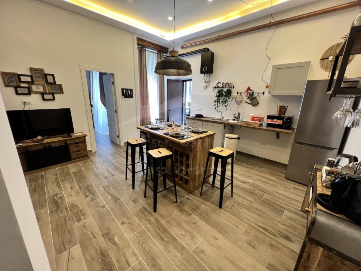 Maison Cantone Neapol Exteriér fotografie